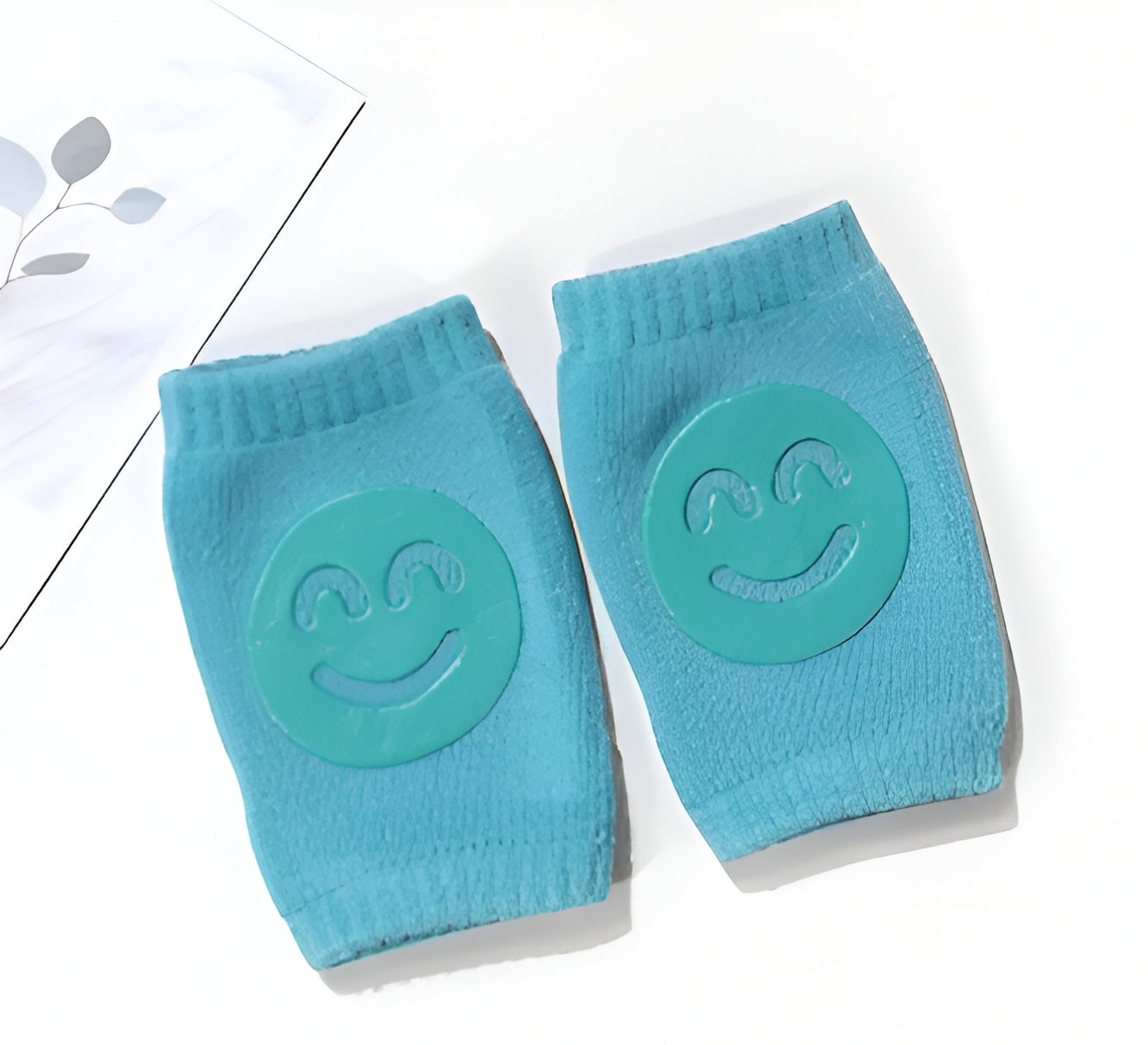 Terry babysockor med knäskydd